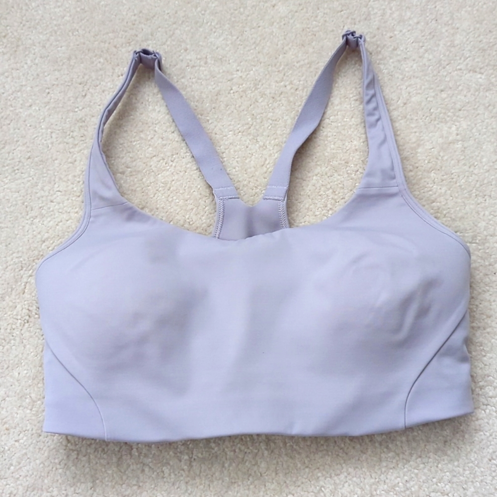 Lululemon sports bra NWOT